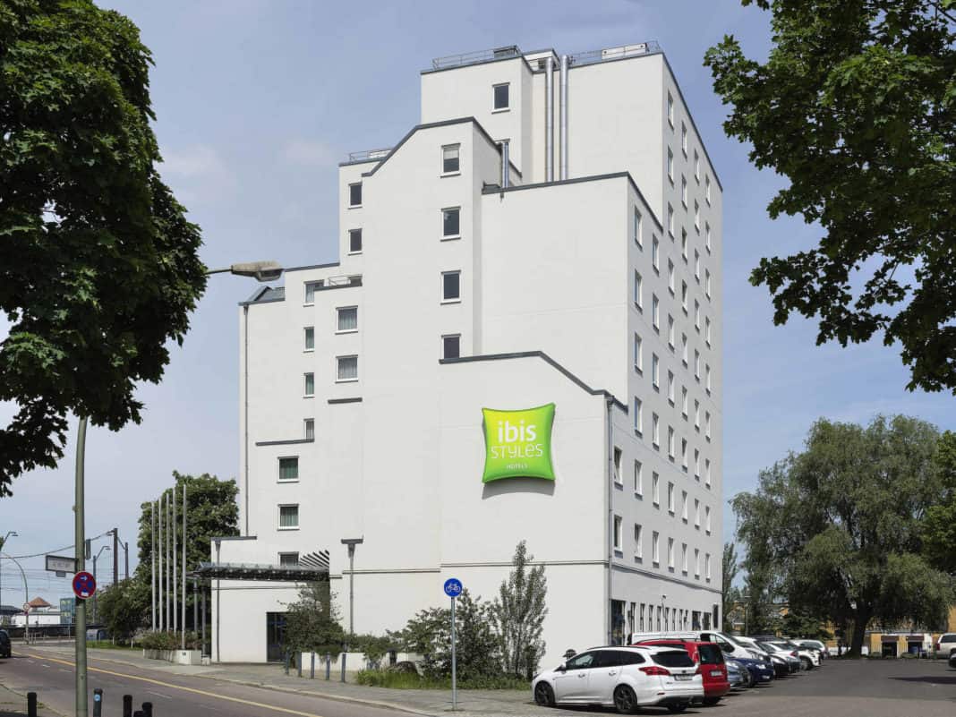 Economy-Design: Hotel ibis Styles Berlin Treptow an der Spree