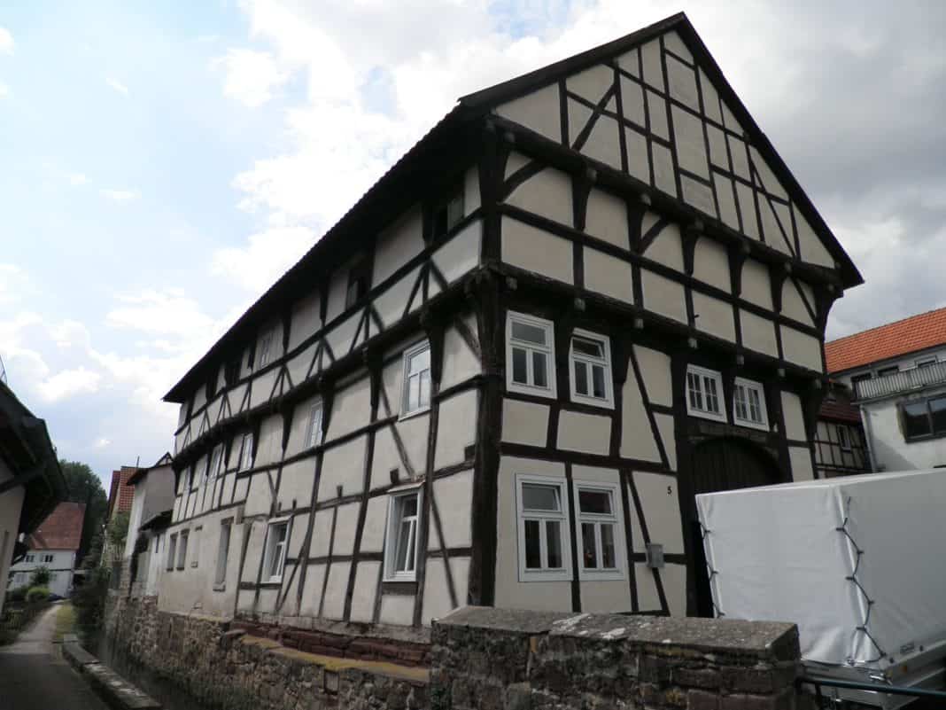 DSD fördert Fachwerkwohnhaus am Hochzeitsberg in Grebenstein.