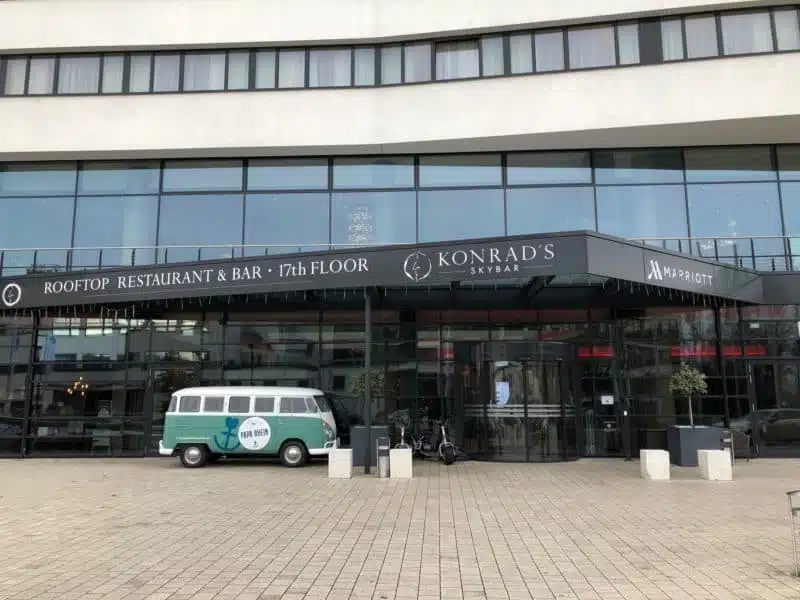 Bonn Marriott Hotel Eingang