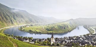 Deutschlands schönste Weinwanderwege zur Traubenlese