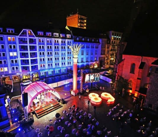 Auch 2020 Lichtfest Leipzig auf dem Nikolaikirchhof