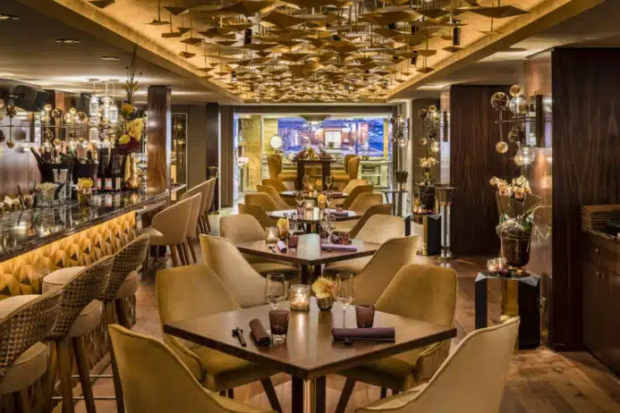 fairmont hotel vier jahreszeiten hamburg nikkei nine blick ins restaurant � guido leifhelm
