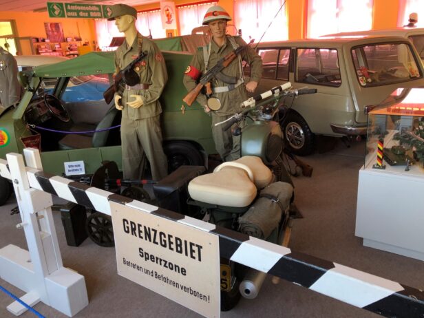 ostdeutsches fahrzeugmuseum ddr grenzer